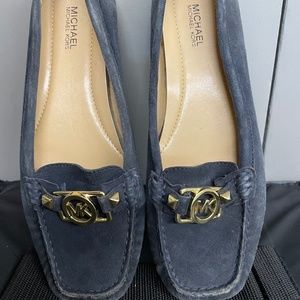 Michael Kors Blue suede flats